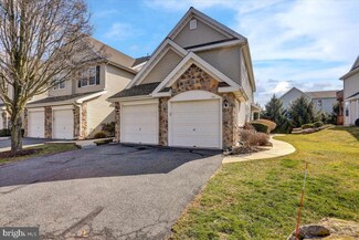 700 Country Ln, Morgantown, PA 19543