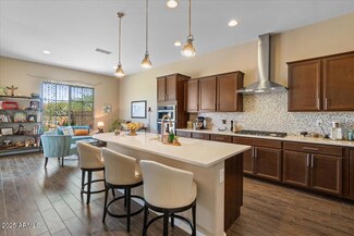 10914 E Tarragon Ave, Mesa, AZ 85212