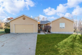 8446 Highway Hh, Odessa, MO 64076