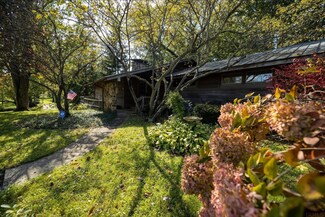 1517 Peterson Dr, Wabash, IN 46992