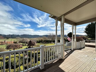 3468 Harville Ln, Hydesville, CA 95547