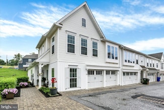 3118 Grove Ct, Mechanicsburg, PA 17055
