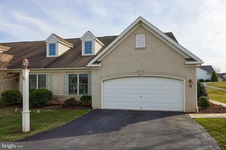 12 Leeds Ct, Lancaster, PA 17602