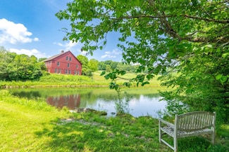 1342 Gilfillan Rd, Ryegate, VT 05069