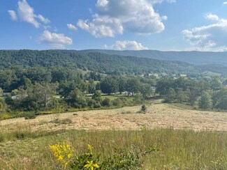 19-13 Seneca Trail S, Peterstown, WV 24963