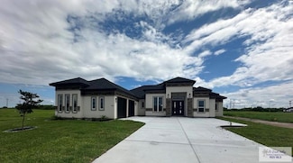 3518 Treasure Hills Blvd, Harlingen, TX 78550
