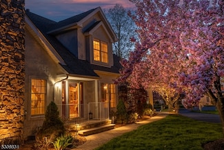 49 Georgetown Ct, Basking Ridge, NJ 07920