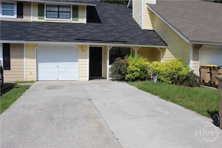 22 Port Dr, Richmond Hill, GA 31324