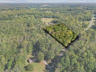 1450 Mccray Rd, Burlington, NC 27217