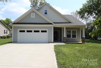 300 Commodore Loop, Mooresville, NC 28117