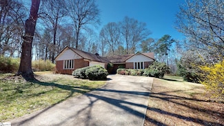 1555 Fort Hill Dr, Seneca, SC 29678