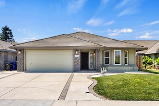 910 Cedar Canyon Cir, Galt, CA 95632