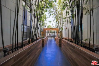 711 Cole Ave Unit 106, Los Angeles, CA 90038