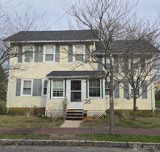 35 Kossman St, East Brunswick, NJ 08816