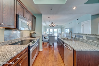 2100 Marsh Grove Ln Unit 2404, Southport, NC 28461