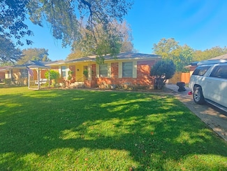 10509 Channel Dr, Dallas, TX 75229