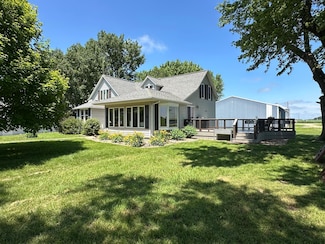31161 Quine Ave, Worthington, MN 56187