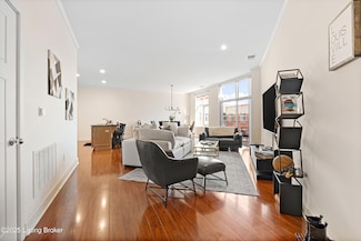 324 E Main St Unit 521, Louisville, KY 40202