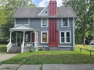 373 W Gray St, Elmira, NY 14905