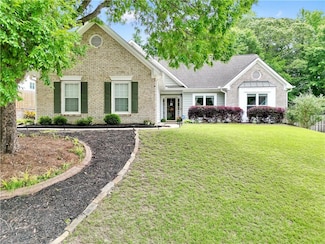 3320 Goldmist Dr, Buford, GA 30519