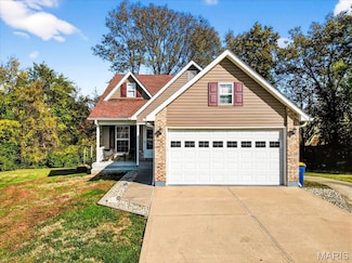 352 Fourbush Ct, Winfield, MO 63389