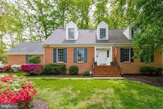 18600 Cabin Rd, Triangle, VA 22172