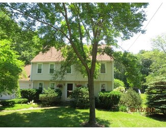 30 Anthony Rd, Hopedale, MA 01747