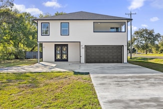 111 2nd St, Pecan Gap, TX 75469