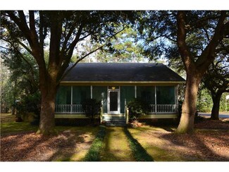 906 W 12th Ave, Covington, LA 70433