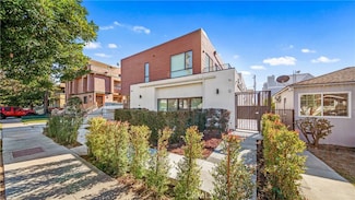 1128 Stanley Ave Unit B, Glendale, CA 91206