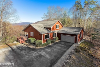 414 Gold Rd, Cosby, TN 37722