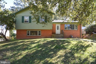 9327 Wellington St, Lanham, MD 20706