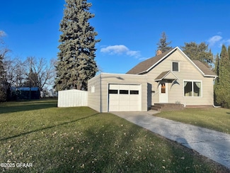 513 Central Ave N, Crookston, MN 56716