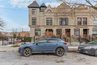 4401 S Berkeley Ave, Chicago, IL 60653
