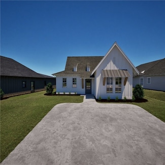 91 Summer St, Opelika, AL 36801