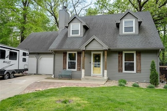 417 Locust St, Liberty, MO 64068