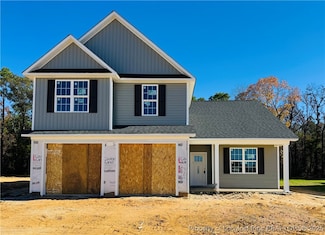 328 Sacksonia St, Raeford, NC 28376