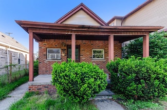 54 W Rockwood St, Ecorse, MI 48229