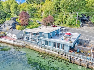 10824 Vashon Hwy SW, Vashon, WA 98070
