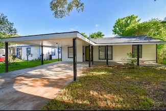 6638 Granite St, Houston, TX 77092