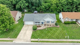 2435 Oak Forest Dr, Troy, MO 63379