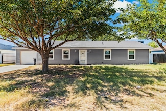 304 SW 16th St, Seminole, TX 79360