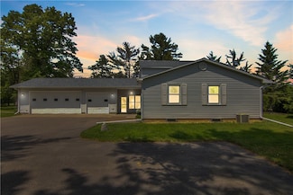 S8125 Michael Dr, Eau Claire, WI 54701