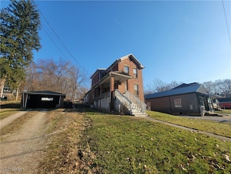 1293 Sharon Ave, Zanesville, OH 43701