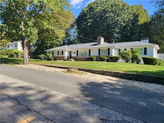 88 Homestead Ave, North Smithfield, RI 02896
