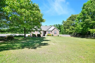 586 Piney Trail, Liberty, SC 29657