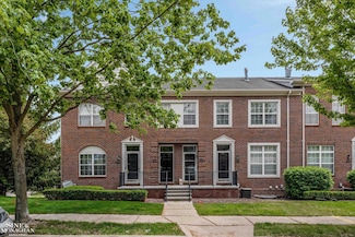 14543 Vauxhall Dr, Sterling Heights, MI 48313