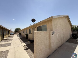 1867 W Alamo St, Seeley, CA 92273