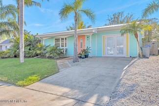 221 Phoenetia Dr, Saint Augustine, FL 32086