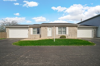 905 Windsor Ln, Dyer, IN 46311